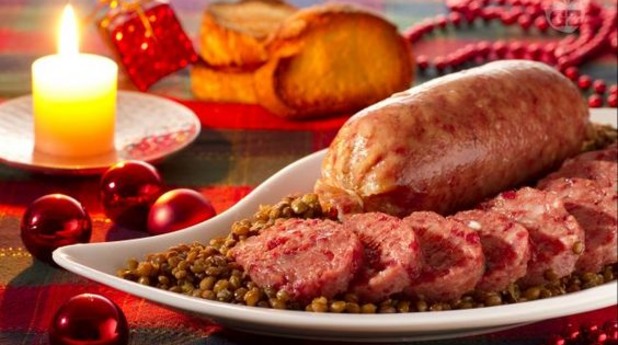 Cotechino con lenticchie Cotechino con lenticchie