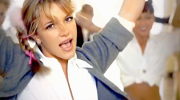 Бритни Спиърс - Baby One More Time Бритни Спиърс - Baby One More Time