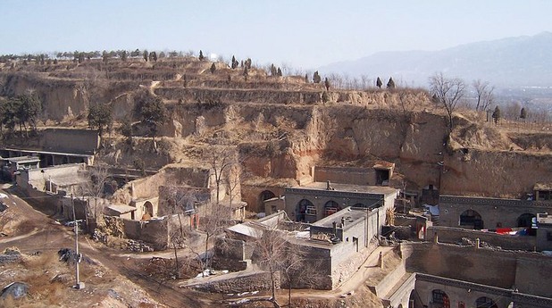 Къщи пещери в Китай