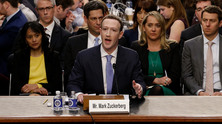 zuckerberg-izslushvane-3