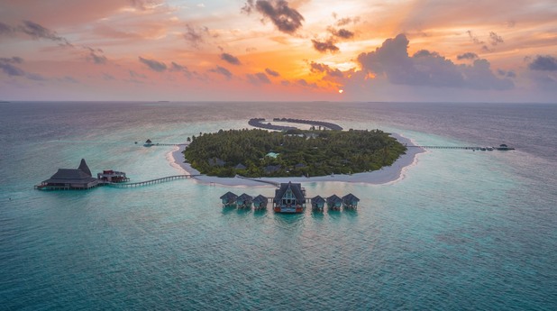 Anantara Kihavah Maldives Villas Anantara Kihavah Maldives Villas