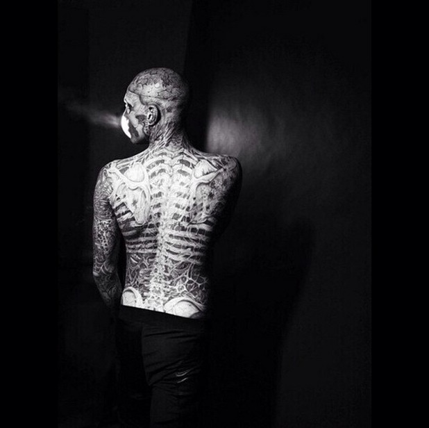 zombie boy,çîìáè áîé,ðèê äæåíåñò zombie boy,çîìáè áîé,ðèê äæåíåñò