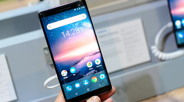Nokia 7 Plus Nokia 7 Plus