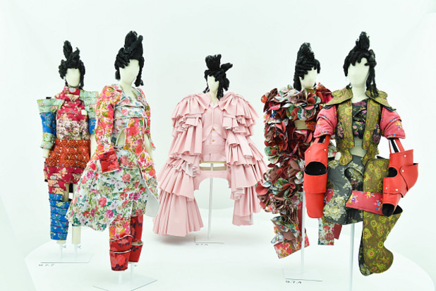 comme des garcons,дизайнери,рей кавакубо,япония,японска мода comme des garcons,дизайнери,рей кавакубо,япония,японска мода