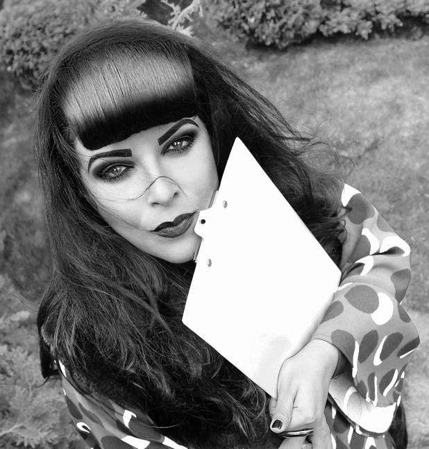 Елица Попова Елица Попова