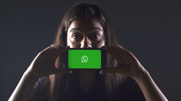 WhatsApp WhatsApp