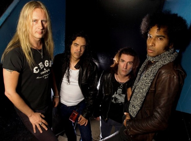 Alice In Chains - 2009 г. Alice In Chains - 2009 г.