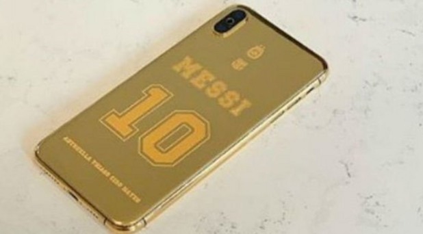 3 3