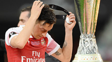 mesut-ozil