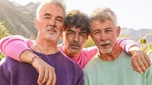 Братята Джонас и FaceApp Братята Джонас и FaceApp